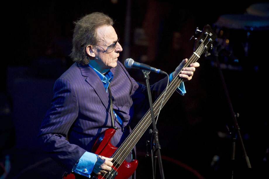 Jack Bruce durante un concierto en Budapest (Hungría) en febrero de 2013. / EFE