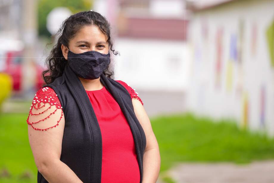 Luz Aurora recibe mensualmente $670.000 para mantener su hogar, conformado por cuatro hijos menores y su nieto.