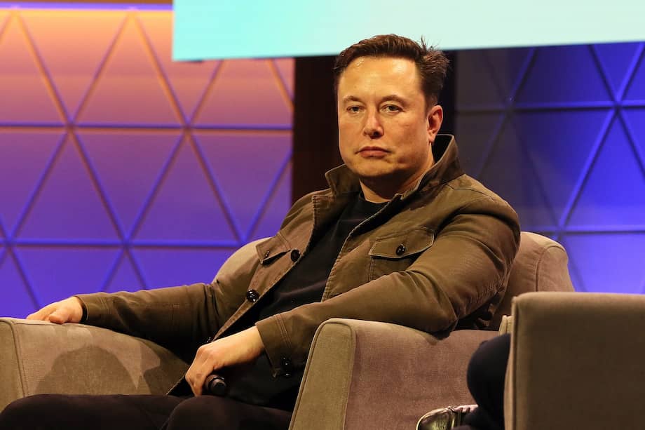 Musk es la segunda persona más rica del mundo según el índice de multimillonarios de Bloomberg y la lista de multimillonarios en tiempo real de Forbes.