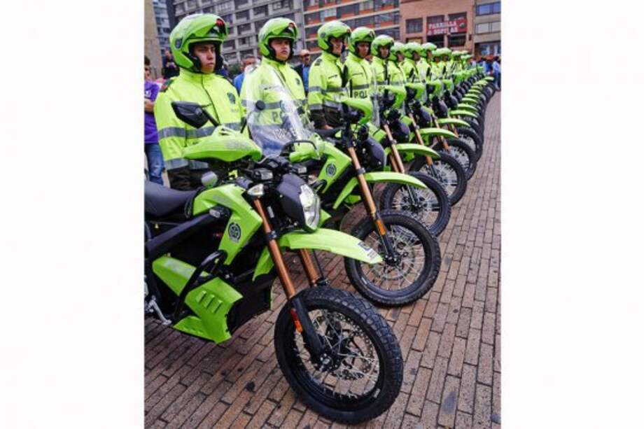 Imputan cargos a exdirector del Fondo de Seguridad del Distrito por compra de motos eléctricas
