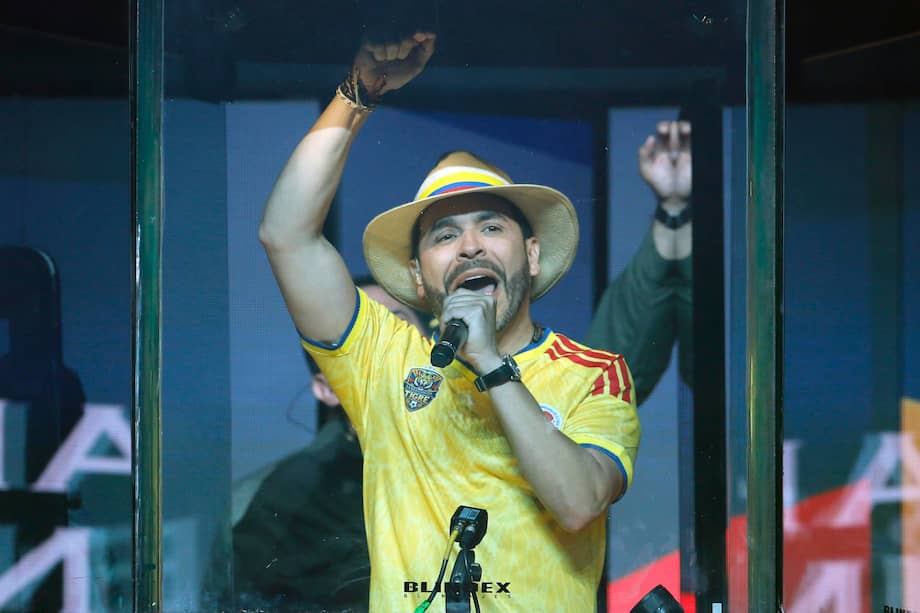 El candidato a la presidencia de Colombia Abelardo de la Espriella pronuncia su discurso de cierre de campaña en Medellín Colombia).