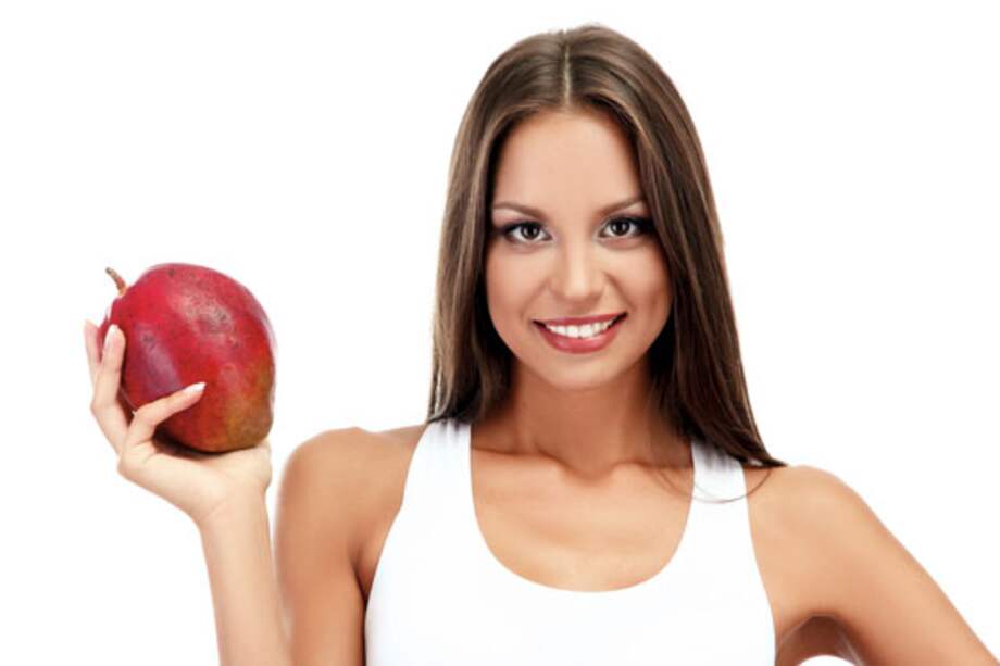 Verde y rojo, colores saludables en el plato