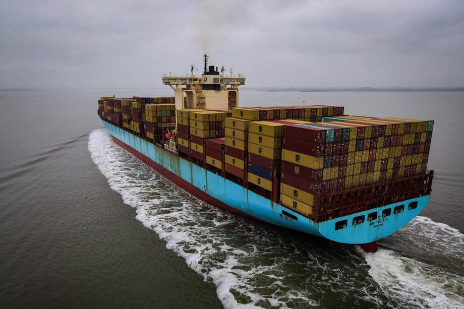 Estados Unidos lideró como socio comercial en abril, con el 26,7 % del total. Sin embargo, en lo corrido del año, China lo supera con un 26,2 %, frente al 25 % de EE. UU. EFE/EPA/OLIVIER HOSLET