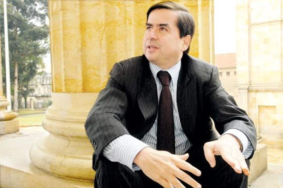 Proyecto de equilibrio de poderes se alista para una dura batalla