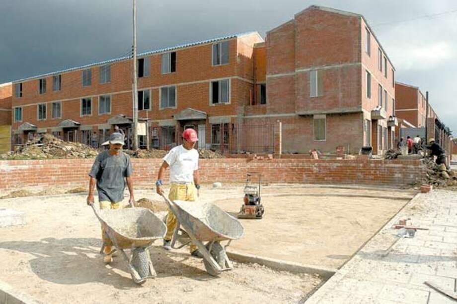 Entre las obras abandonadas están proyectos de vivienda, una institución educativa, un mega colegio, tres proyectos de saneamiento básico y agua potable y un parque didáctico. / Archivo Particular