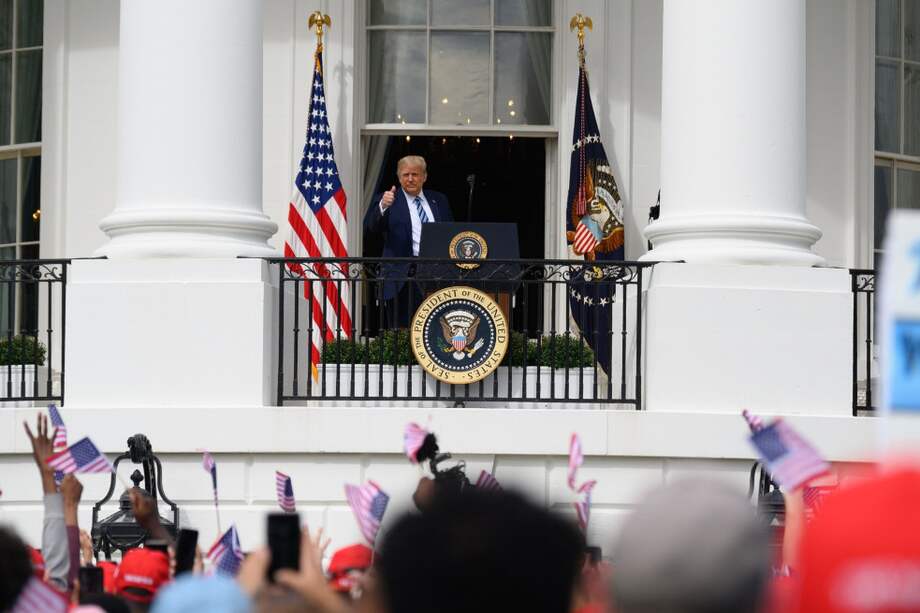 "El liderazgo norteamericano fortalecerá a los partidos de derecha y debilitará al centro político y a las fuerzas de izquierda": Salomón Kalmanovitz.