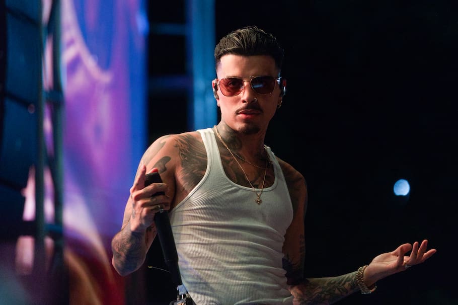 Rauw Alejandro, cantante de música urbana.
