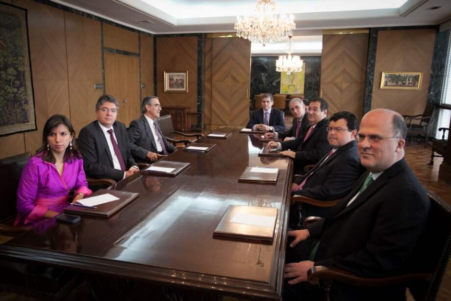 Banco de la República baja en 50 puntos tasas de interés