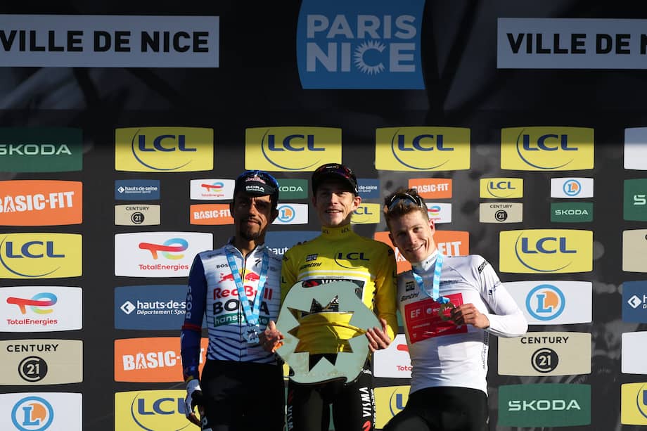 Un incidente a 52 kilómetros de meta puso en tensión su lugar en la general, pero el colombiano logró mantenerse y terminó segundo en la carrera que conquistó Jonas Vingegaard.