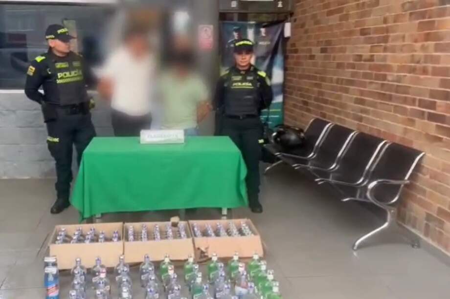 Capturados con 192 botellas de licor adulterado en Engativá