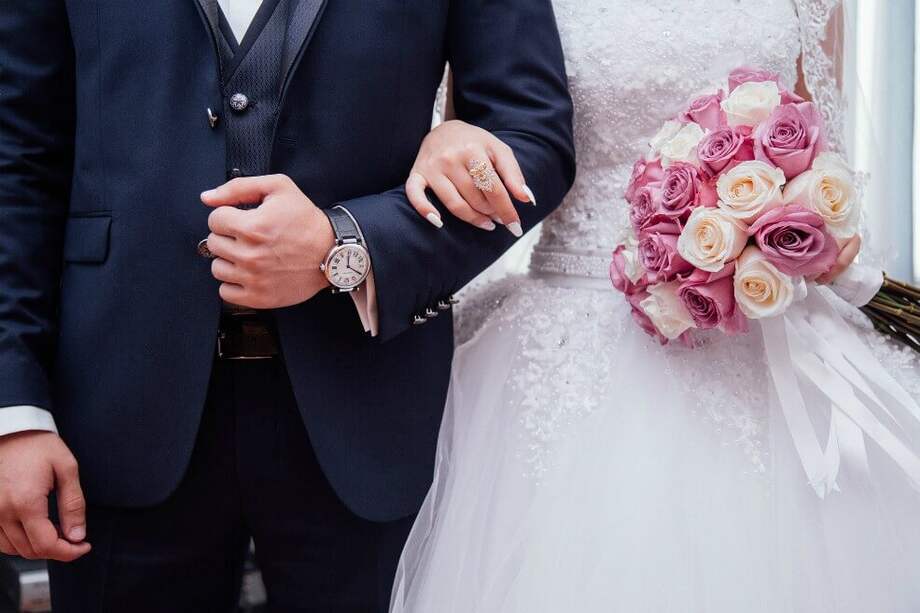 En todos los grupos de edad, los resultados de 2018 mostraron que el 91 por ciento de las parejas contribuyeron al presupuesto de su boda y el 9 por ciento de ellas pagó todo. / Pixabay.