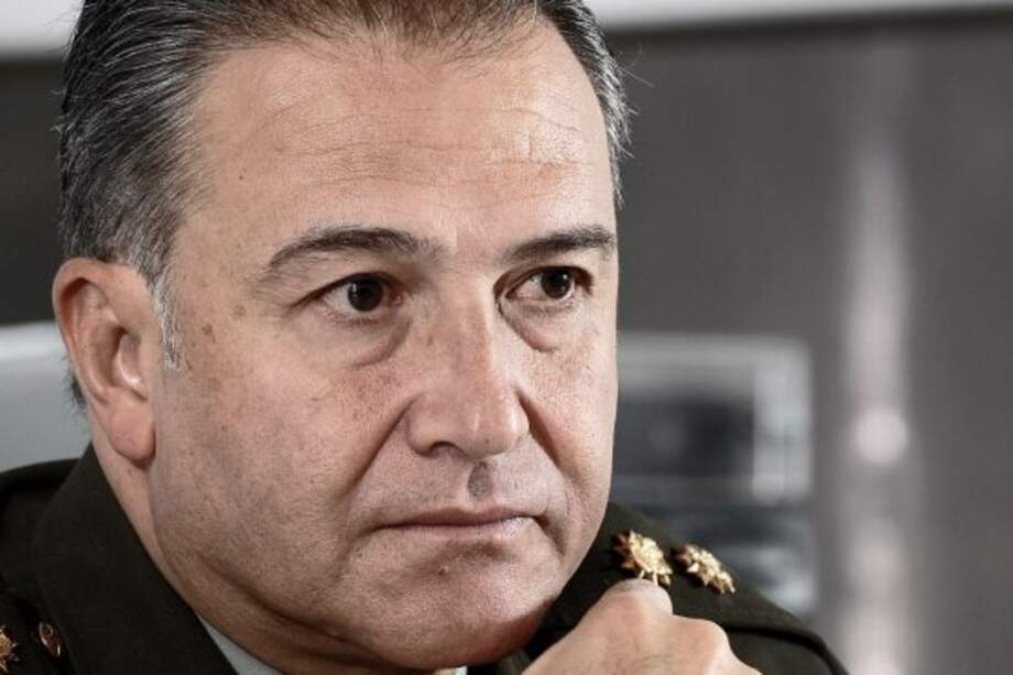 La U pide al general Óscar Naranjo que encabece lista al Senado