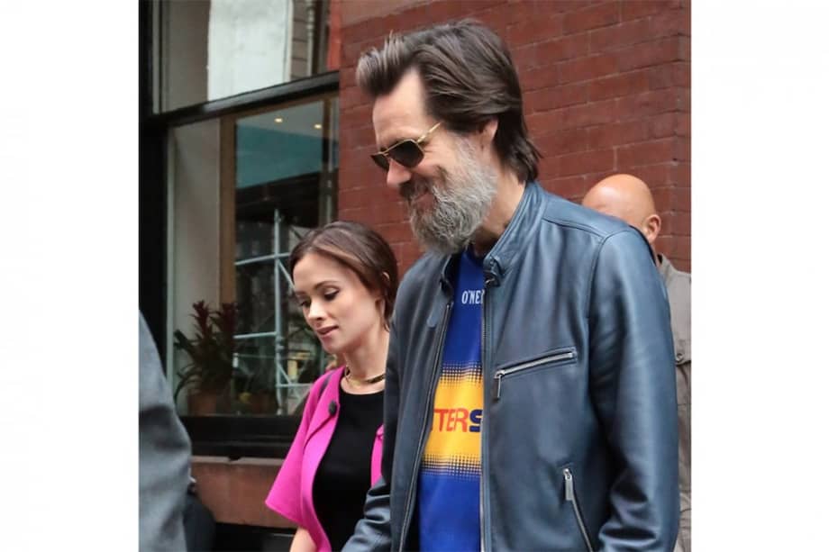 Jim Carrey y Cathriona White. / Bang Showbiz
