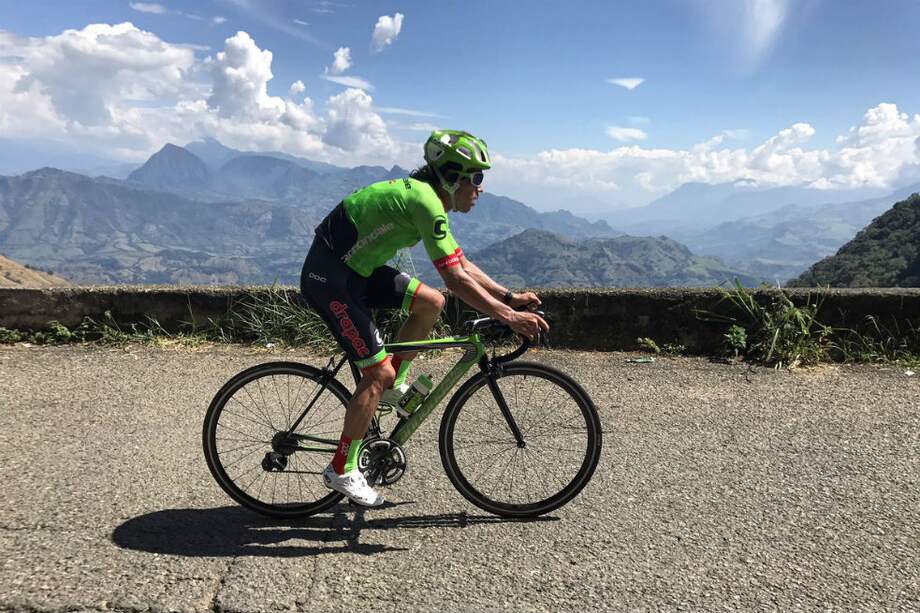 Rigoberto Urán debutará en la Vuelta a Andalucía. Foto: @UranRigoberto