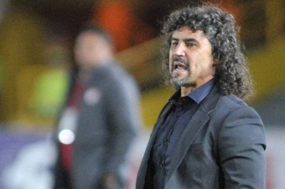 Leonel Álvarez: tenemos que levantar la cabeza