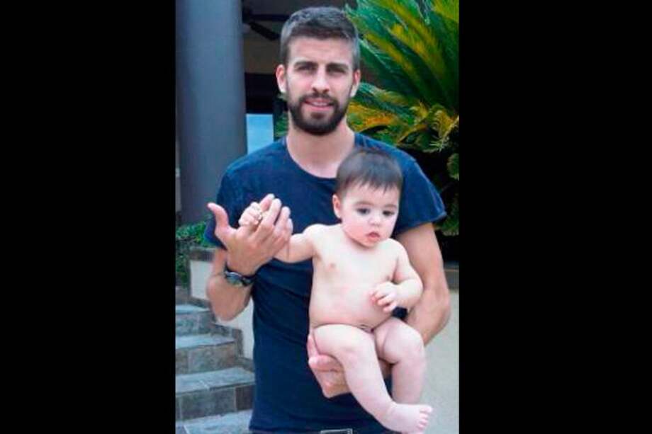 Gerard Piqué y el pequeño Milan (Twitter de Shakira). / Bang Showbiz