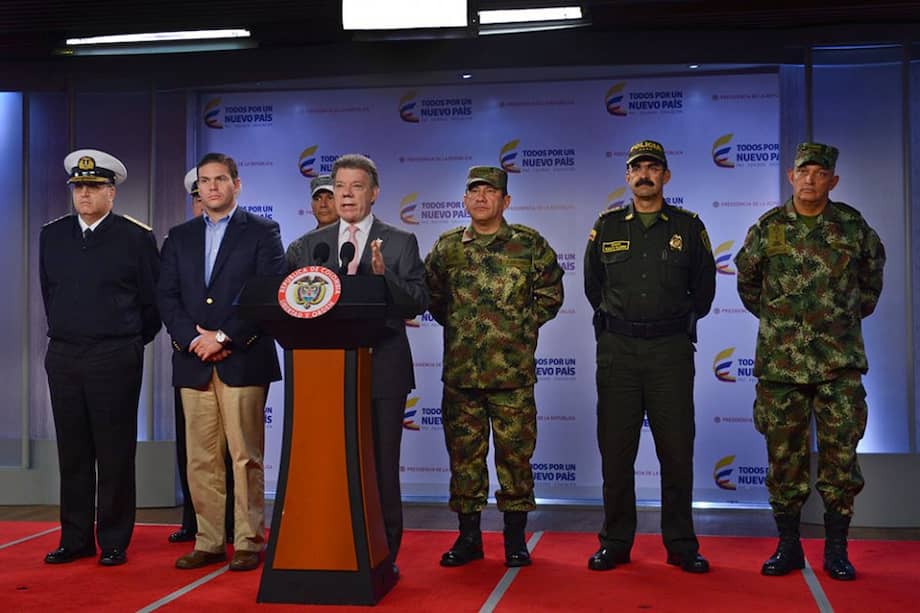El Presidente Juan Manuel Santos subrayó este viernes que la orden a la Fuerza Pública ha sido, es y continuará siendo no bajar la guardia en la lucha contra todas las formas de criminalidad en el país. / Cortesía Presidencia de la República