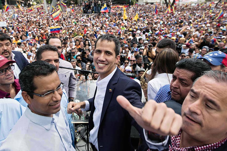 Juan Guaidó, presidente de la Asamblea Nacional de Venezuela, durante concentración hoy en Caracas. / AFP