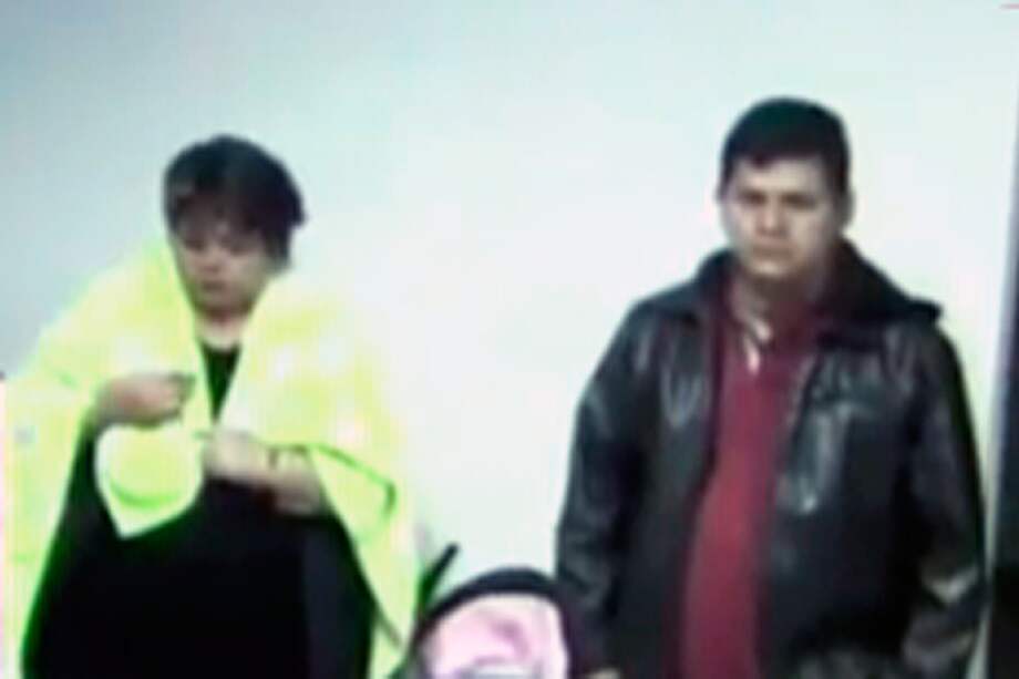 Pareja mexicana pretendía viajar con bebé de 20 meses y 3 kilos de heroína