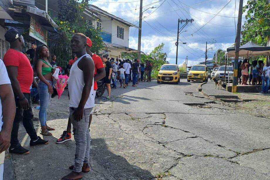 Denuncian estar bajo el fuego cruzado del ELN y la columna Jaime Martínez de las disidencias FARC.