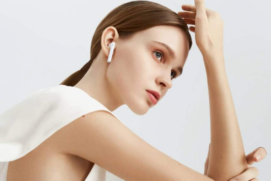 Los Huawei FreeBuds 3 cuentan con hasta las 20 horas de reproducción. / Cortesía Huawei