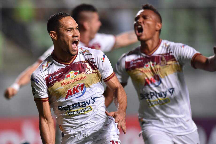 Anderson Plata de Tolima celebra el gol agónico que le dio el triunfo a Tolima en Brasil // EFE/Yuri Edmundo