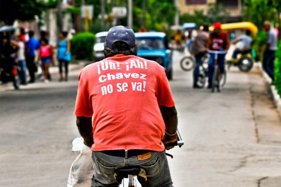 Millones de venezolanos oran por el regreso del presidente Chávez / AFP