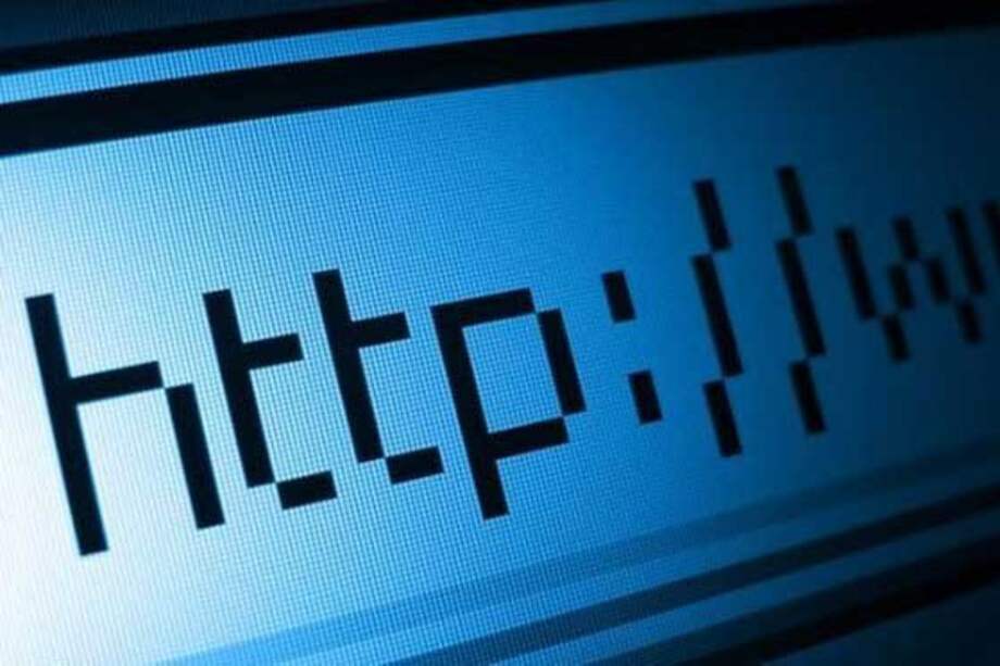 Campaña "Todo a 1 clic" promueve uso responsable de internet en los jóvenes