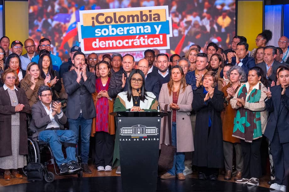 La reunión fue liderada por la directora del DAPRE, Angie Rodríguez.