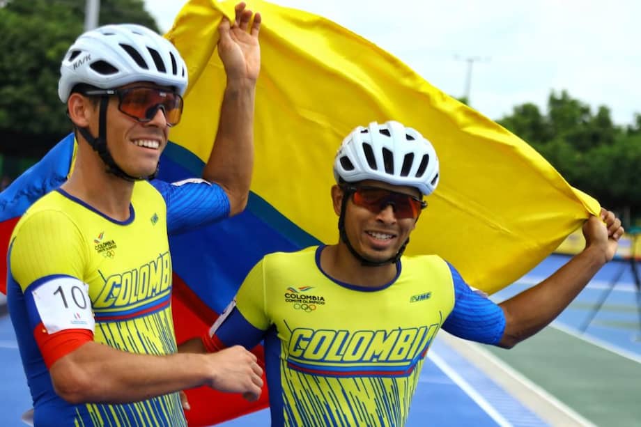 Steven Villegas (i) y Andrés Jiménez (d) hicieron el uno-dos en la meta de los 200m.