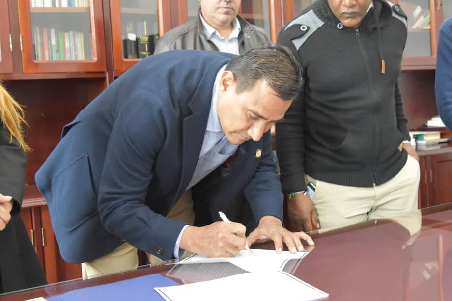 Jhon Fredy Núñez, electo por la curul de paz del Caquetá.