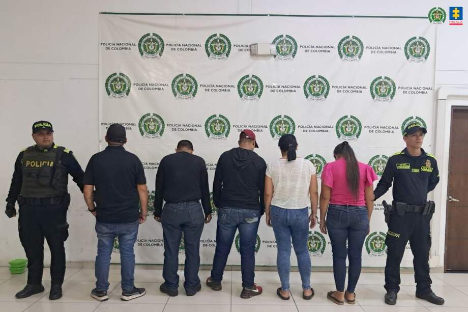 Las personas capturadas fueron Jeison Eduardo Morales Moreno, Marisol Carrillo Villamizar, Carlos Antonio Ruiz Crespo, Yosbelys Carolina Alvarado Rodríguez, Johnny Alexánder Lucena Díaz y Sergio Luis Andrade Retamoza.