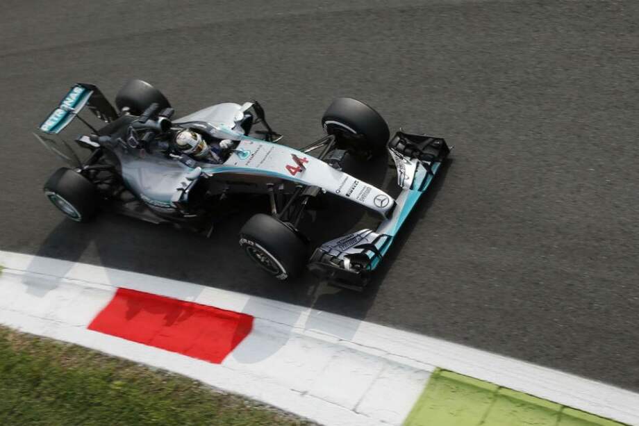 Lewis Hamilton líder del campeonato de F1 2015. Foto: AFP