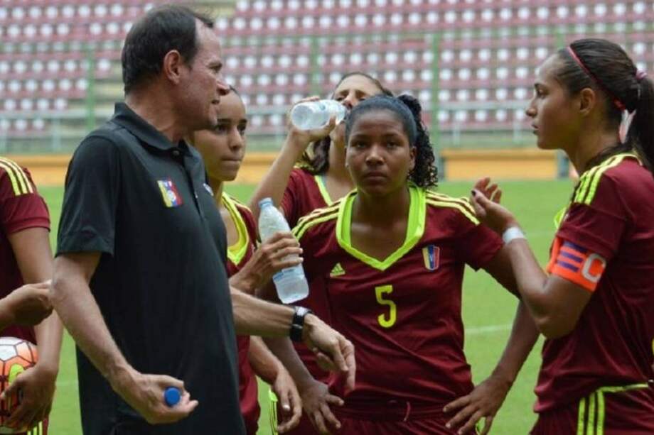 Zseremeta, exdirector técnico de los equipos juveniles de la selección venezolana de fútbol.