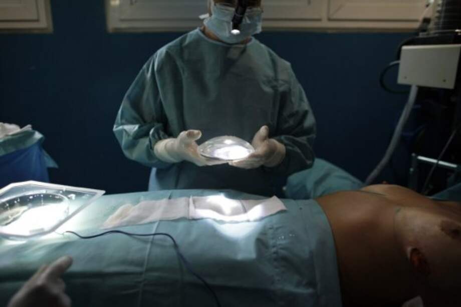 Por ahora son tres médicos a quienes les imputarán cargos / Archivo