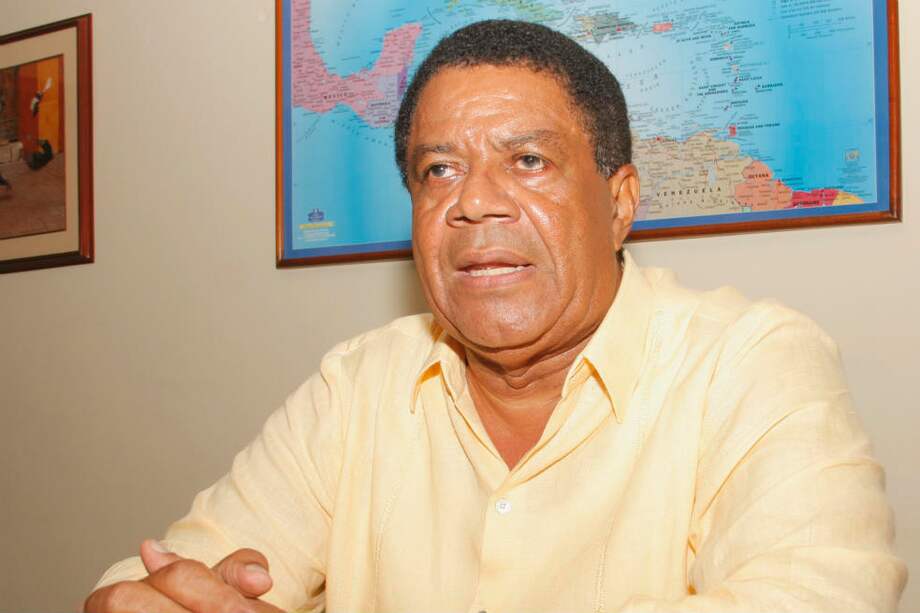 El alcalde de Cartagena, Campo Elías Terán, sigue en tratamiento médico.