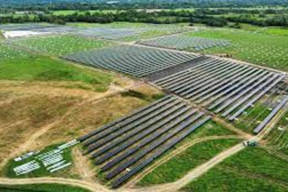 Parque solar Portón del Sol.