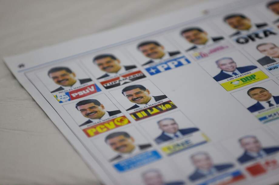 Venezuela vuelve a las urnas con la esperanza de sacudirse tanto sufrimiento. El mundo entero la tiene que acompañar.