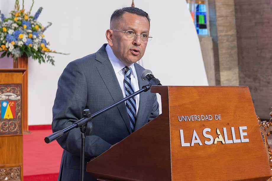 Con la llegada del Hermano José Alexander Santafé, la comunidad lasallista reafirma su propósito de formar personas éticas, solidarias e innovadoras.