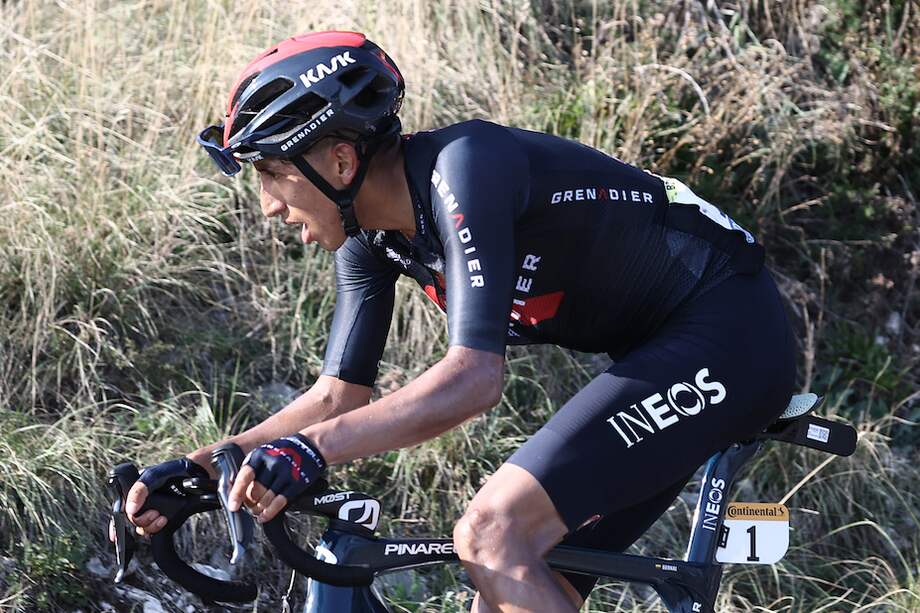 El vigente campeón de la carrera ciclistica más importante del mundo cayó de tercer puesto al número 13.