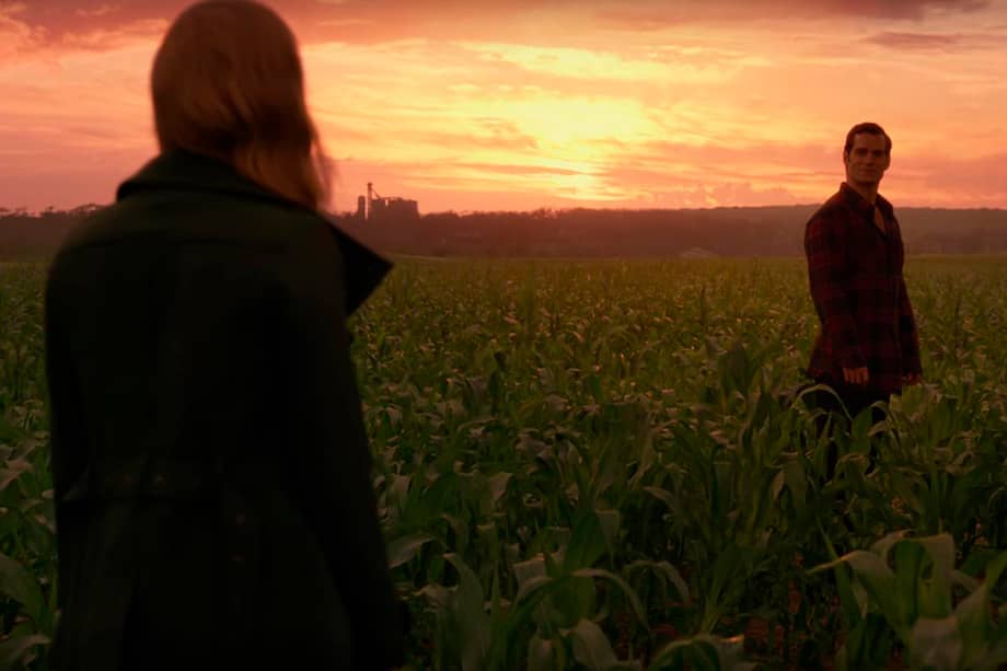 Lois Lane y Superman en una escena de la "Liga de la Justicia". / Tomada de Imdb.com