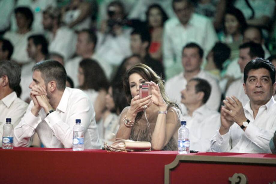 !Últimos chismes reales!