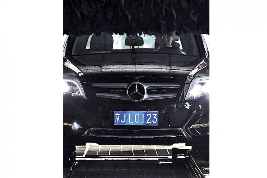 Mercedes-Benz se expone a multas por hasta el 10% de sus ingresos. / AFP