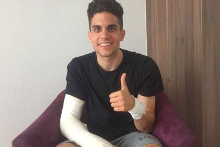 Marc Bartra fue operado este martes de la muñeca, producto de las heridas del atentado contra el bus del Borussia Dortmund. / Instagram del jugador