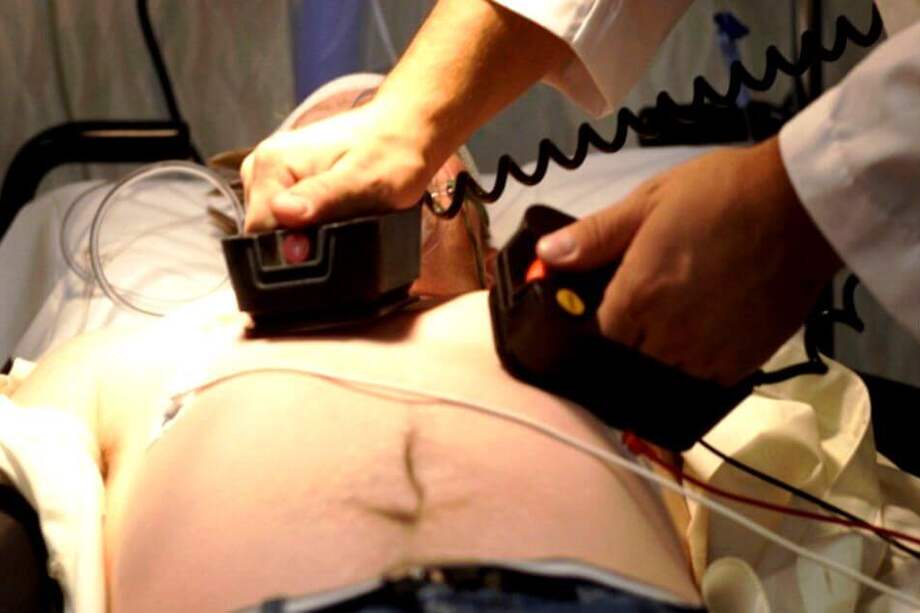 Existen evidencias que asocian las experiencias cercanas a la muerte (ECM) y la intrusión del sueño con Movimiento Rápido de los Ojos (REM) en la vigilia. / Archivo El Espectador