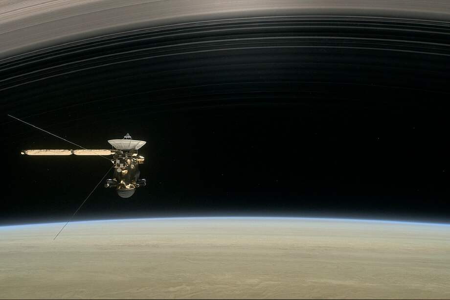 Con sorprendentes fotografías, la sonda Casinni acercó, como nunca antes, Saturno a la humanidad. / AP