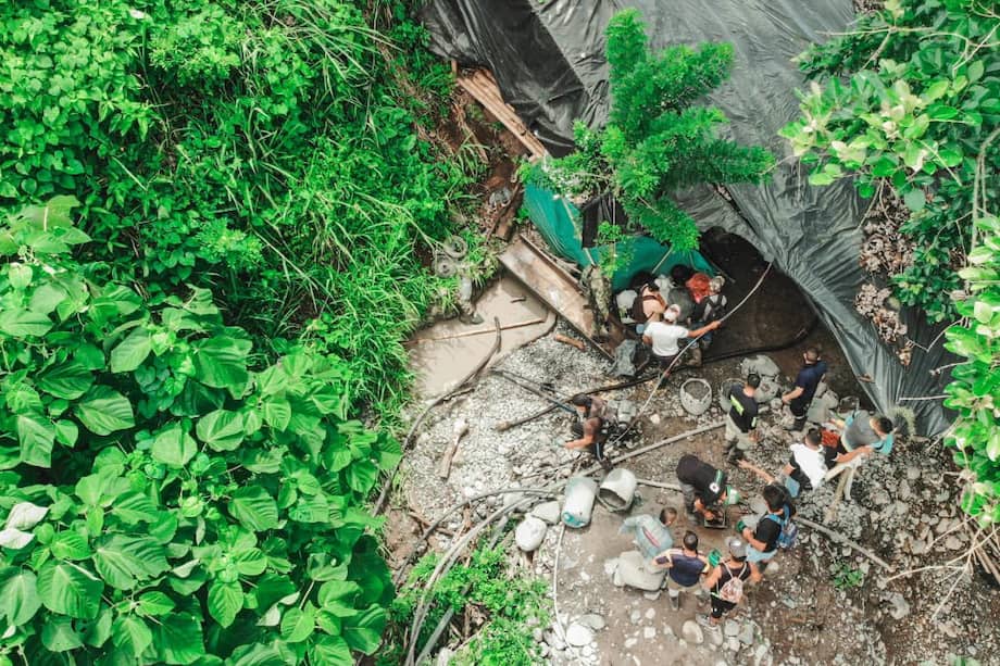 Los mineros están atrapados desde la noche del pasado 26 de marzo.