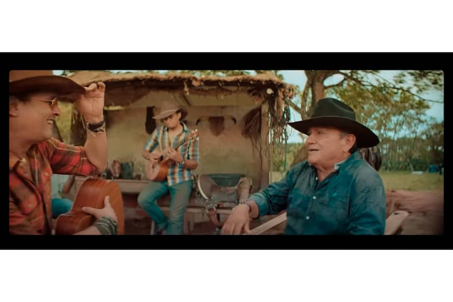 Carlos Vives con Orlando "Cholo" Valderrama.