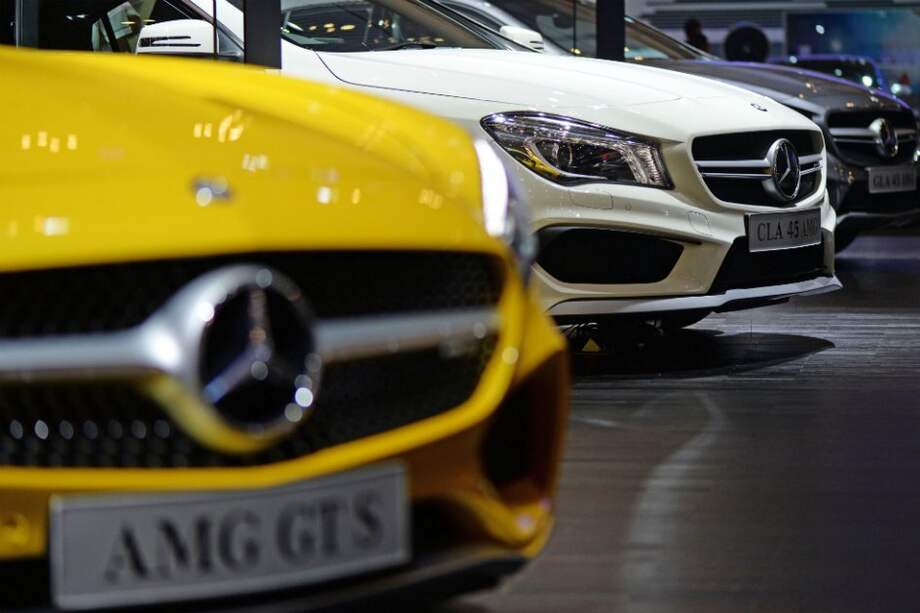 Las entregas de Mercedes en China, incluyendo Hong Kong, aumentaron un 53 por ciento. / Bloomberg News