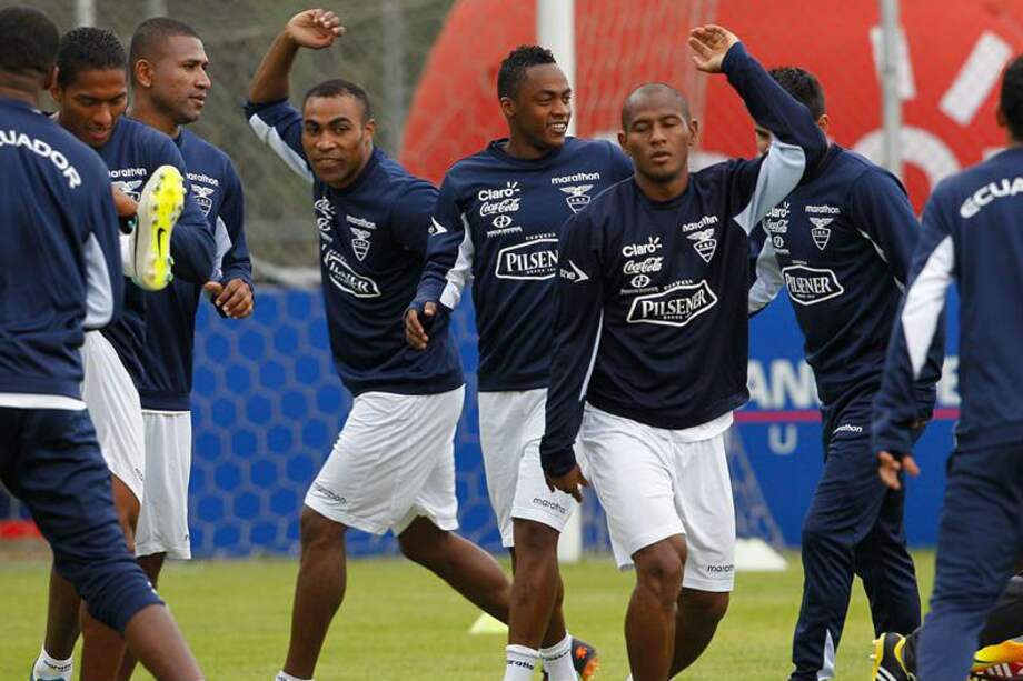 Ecuador buscará ante Bolivia acercarse a Brasil 2014